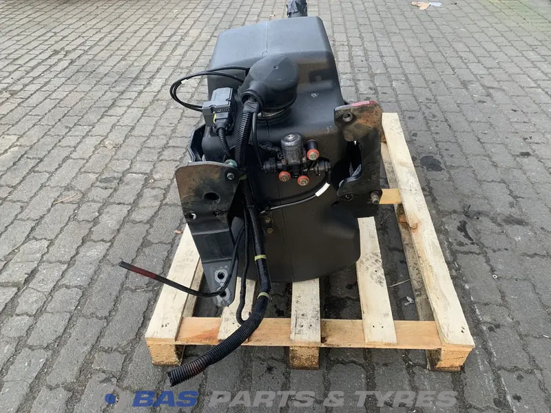 MAN MAN AdBlue tank 81154086010 - Reservedel for Lastbil: billede 2 MAN MAN AdBlue tank 81154086010 - Reservedel for Lastbil: billede 2