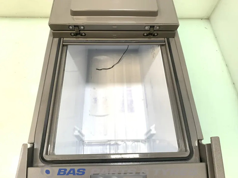 Scania R-Serie NextGen Koelkast Scania 30 Liter 2706544 - Reservedel for Lastbil: billede 3 Scania R-Serie NextGen Koelkast Scania 30 Liter 2706544 - Reservedel for Lastbil: billede 3