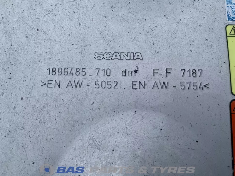 Scania Brandstoftank Scania 710 Liter 2532047 - Brændstoftank for Lastbil: billede 5 Scania Brandstoftank Scania 710 Liter 2532047 - Brændstoftank for Lastbil: billede 5