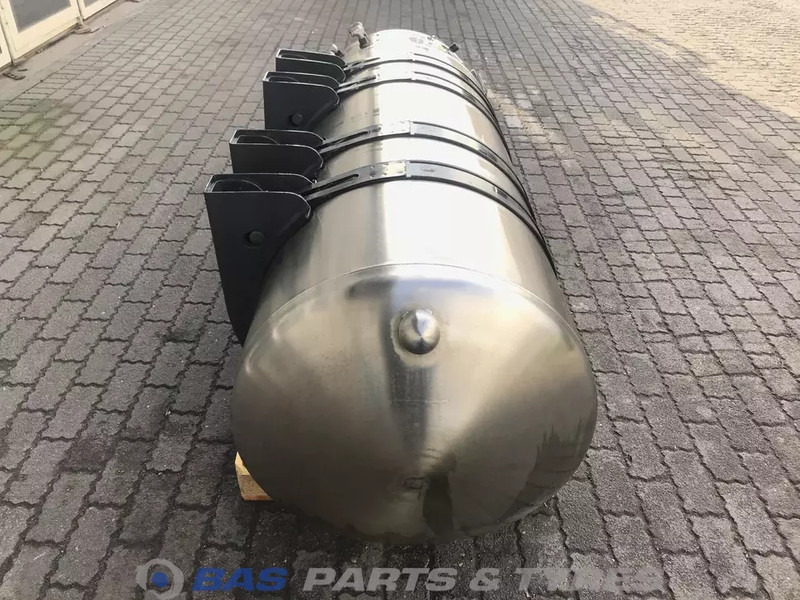 Scania LNG tank Scania 406 Liter 1776103 - Brændstoftank for Lastbil: billede 4 Scania LNG tank Scania 406 Liter 1776103 - Brændstoftank for Lastbil: billede 4