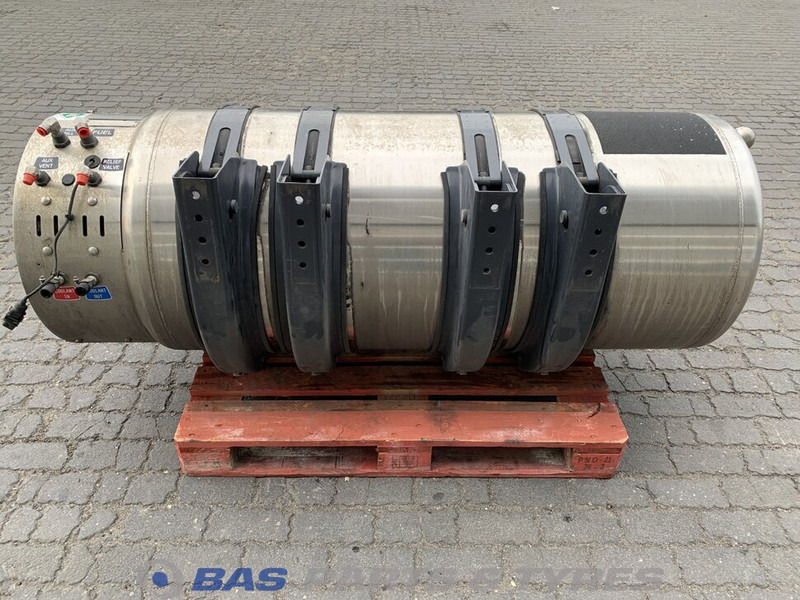 Scania LNG tank Scania 406 Liter 1776103 - Brændstoftank for Lastbil: billede 1 Scania LNG tank Scania 406 Liter 1776103 - Brændstoftank for Lastbil: billede 1