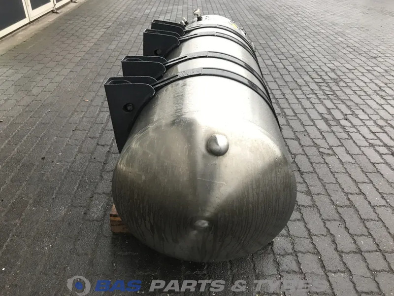 Scania LNG tank Scania 406 Liter 1776103 - Brændstoftank for Lastbil: billede 4 Scania LNG tank Scania 406 Liter 1776103 - Brændstoftank for Lastbil: billede 4
