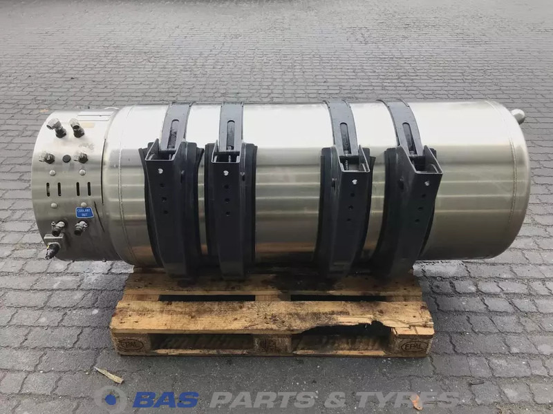 Scania LNG tank Scania 406 Liter 2782050 - Brændstoftank for Lastbil: billede 3 Scania LNG tank Scania 406 Liter 2782050 - Brændstoftank for Lastbil: billede 3