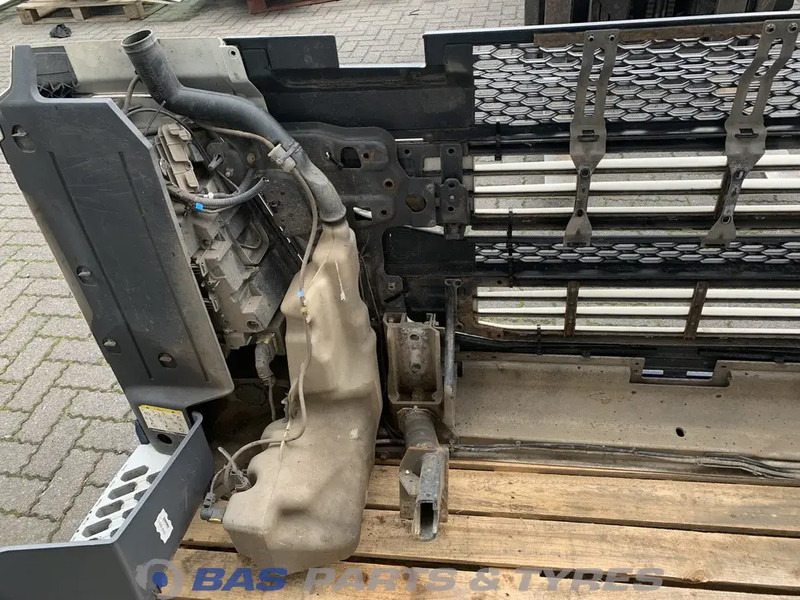 Volvo FH4 Bumper Volvo 82137660 - Kofanger for Lastbil: billede 4 Volvo FH4 Bumper Volvo 82137660 - Kofanger for Lastbil: billede 4