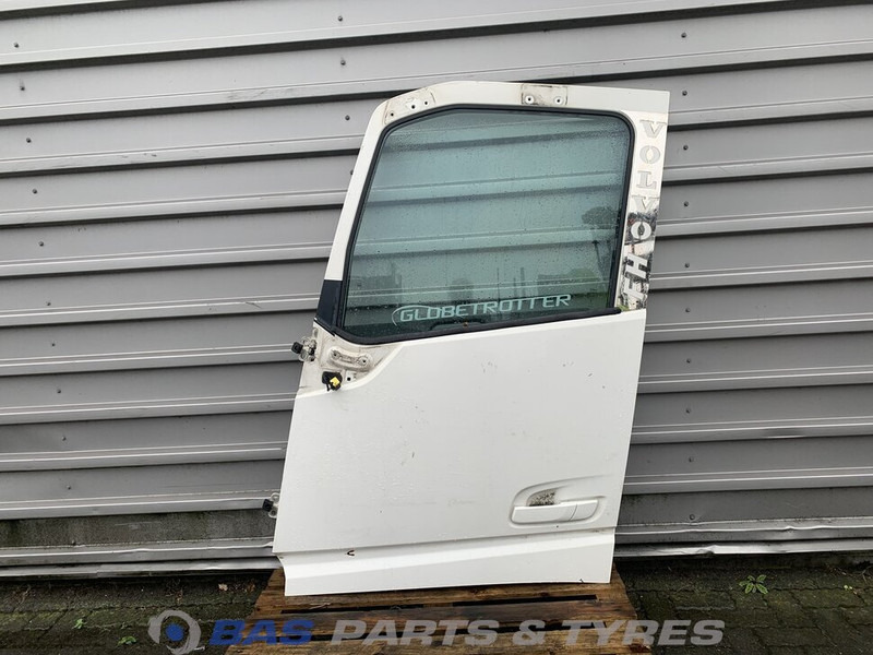 Volvo FH4 - Dør og reservedele for Lastbil: billede 1 Volvo FH4 - Dør og reservedele for Lastbil: billede 1