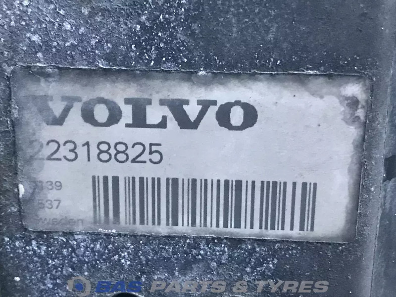 Volvo FH4 - Køler for Lastbil: billede 3 Volvo FH4 - Køler for Lastbil: billede 3