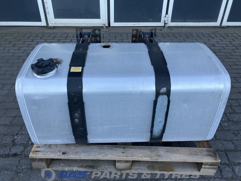 Volvo  - Brændstoftank for Lastbil: billede 1 Volvo  - Brændstoftank for Lastbil: billede 1