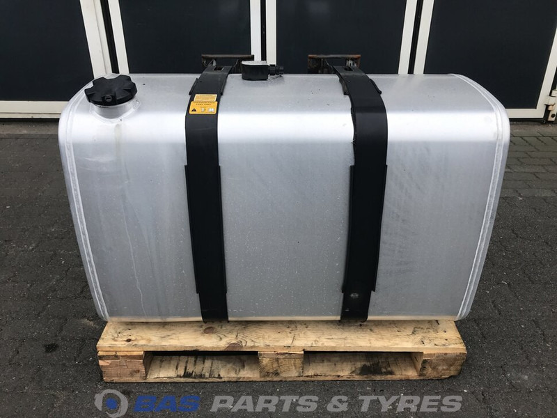Volvo  - Brændstoftank for Lastbil: billede 1 Volvo  - Brændstoftank for Lastbil: billede 1