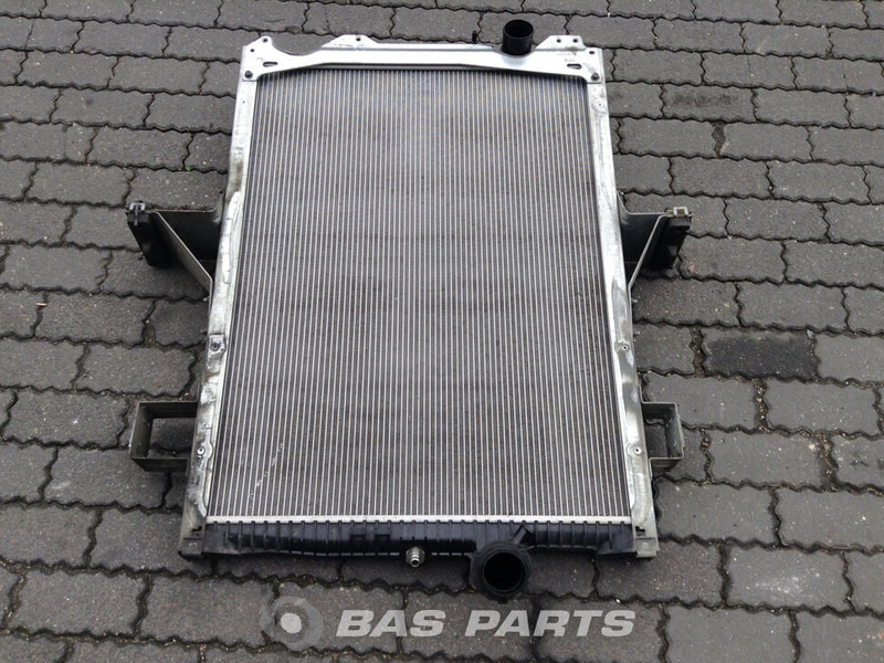Volvo Radiator Volvo 21649619 - Køler for Lastbil: billede 1 Volvo Radiator Volvo 21649619 - Køler for Lastbil: billede 1
