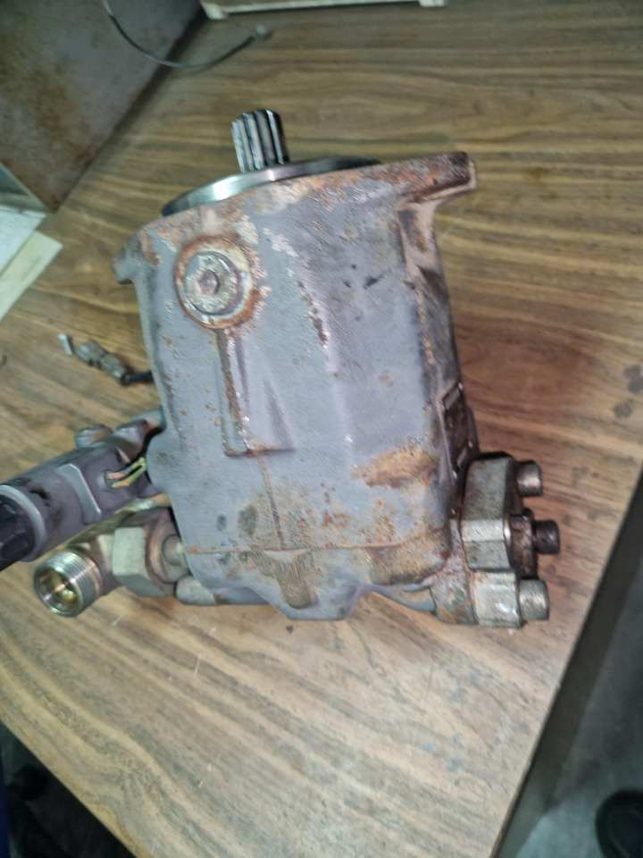 BOMBA DE VENTILADOR LIEBHERR R934B - Hydraulikpumpe for Entreprenørmaskin: billede 2 BOMBA DE VENTILADOR LIEBHERR R934B - Hydraulikpumpe for Entreprenørmaskin: billede 2