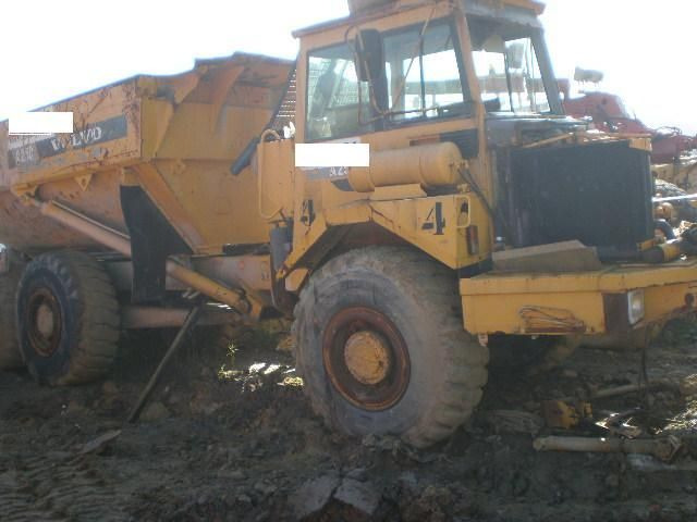VOLVO A25C S/N: 12019 (1998) Y S/N: 12026 (1999) - Knækstyret dumper: billede 1 VOLVO A25C S/N: 12019 (1998) Y S/N: 12026 (1999) - Knækstyret dumper: billede 1