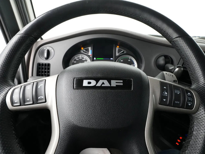 Trækker DAF XF 480 FT Super Space Cab, 2x Tanks: billede 14 Trækker DAF XF 480 FT Super Space Cab, 2x Tanks: billede 14