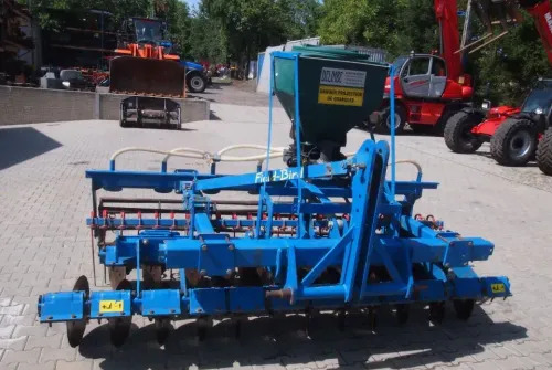 Agregat uprawowo-siewny Rabe Werk 2011 3m brona talerzowa z siewnikiem do poplonów - Kombi-såmaskine: billede 1 Agregat uprawowo-siewny Rabe Werk 2011 3m brona talerzowa z siewnikiem do poplonów - Kombi-såmaskine: billede 1