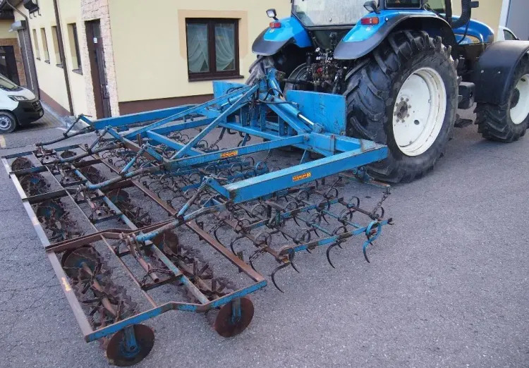 Agregat uprawowy Rabe Werk szerokość robocza 4,7m - Maskine til jordbearbejdning: billede 1 Agregat uprawowy Rabe Werk szerokość robocza 4,7m - Maskine til jordbearbejdning: billede 1