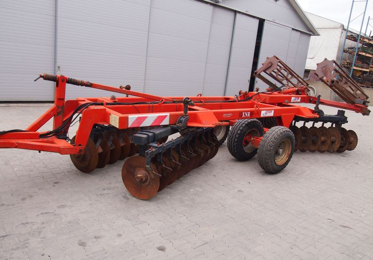 Brona talerzowa GREGOIRE-BESSON talerzówka 3,5m Brona talerzowa 3,5m z wałem - Tallerkenharve: billede 3 Brona talerzowa GREGOIRE-BESSON talerzówka 3,5m Brona talerzowa 3,5m z wałem - Tallerkenharve: billede 3