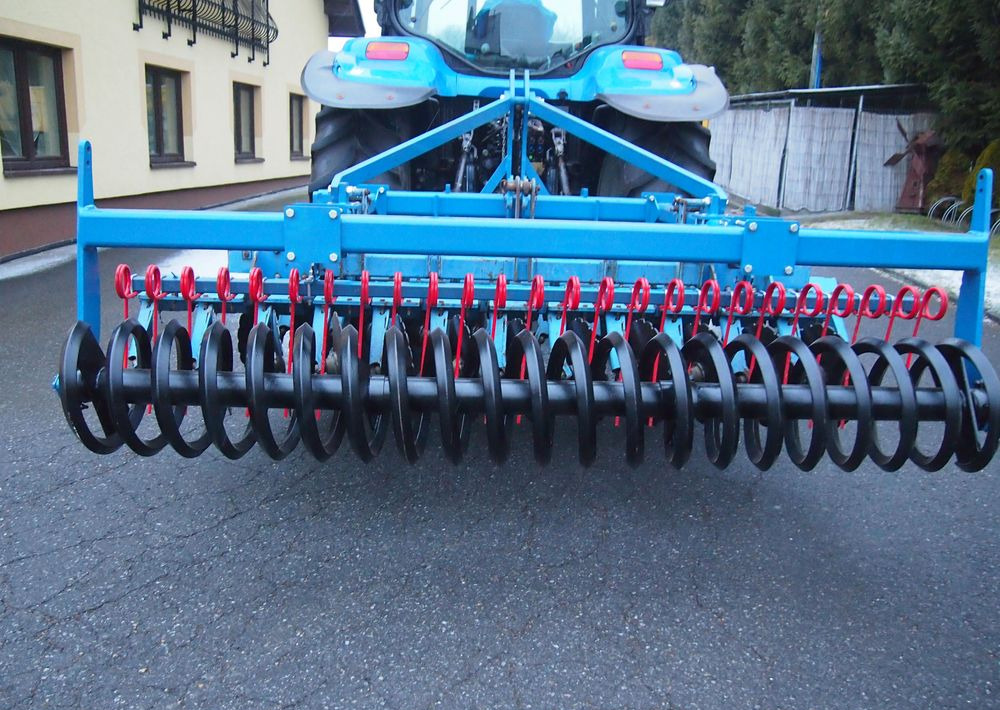 Brona talerzowa Rabe Werk RABE WERK Fielo biro 3000 2006 Brona talerzowa RABE - Tallerkenharve: billede 2 Brona talerzowa Rabe Werk RABE WERK Fielo biro 3000 2006 Brona talerzowa RABE - Tallerkenharve: billede 2