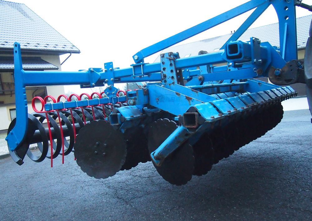 Brona talerzowa Rabe Werk RABE WERK Fielo biro 3000 2006 Brona talerzowa RABE - Tallerkenharve: billede 3 Brona talerzowa Rabe Werk RABE WERK Fielo biro 3000 2006 Brona talerzowa RABE - Tallerkenharve: billede 3