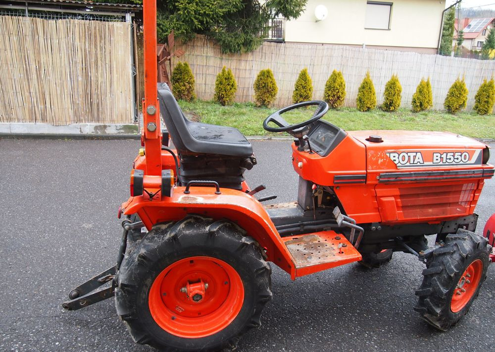 Ciągnik Kubota B1550 1994 traktorek KUBOTA 4x4 19KM - Traktor: billede 3 Ciągnik Kubota B1550 1994 traktorek KUBOTA 4x4 19KM - Traktor: billede 3