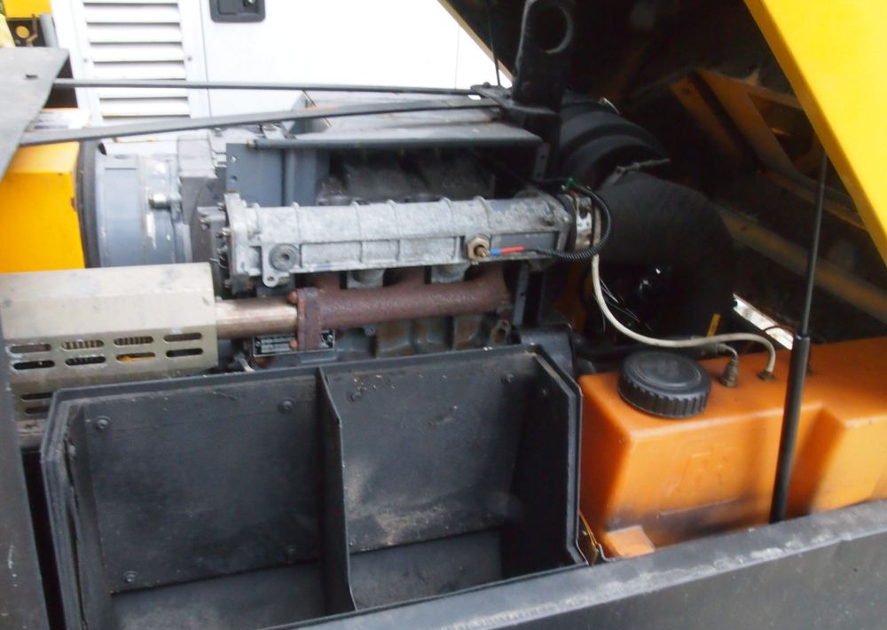 Kompresor Ingersoll Rand IR P130WD 2000 Kompresor Ingersoll Rand P130WD 30 kW - Luftkompressor: billede 4 Kompresor Ingersoll Rand IR P130WD 2000 Kompresor Ingersoll Rand P130WD 30 kW - Luftkompressor: billede 4