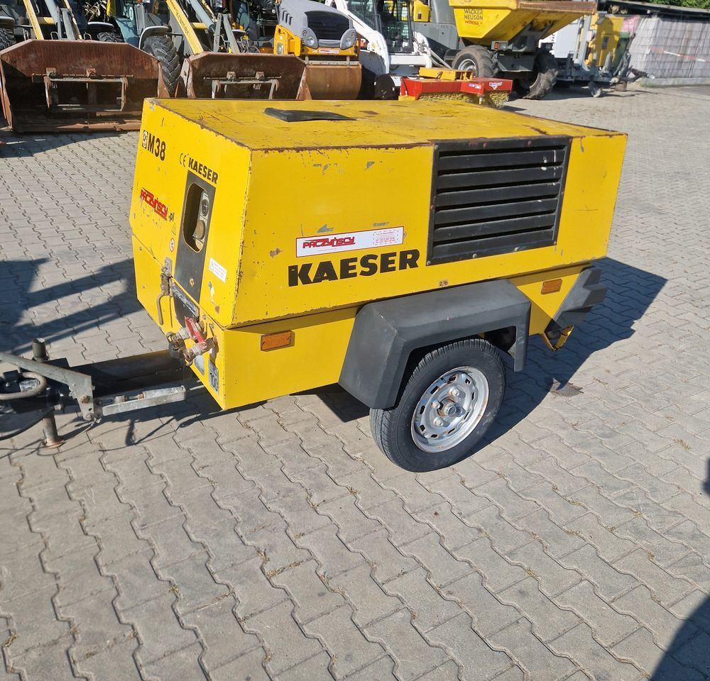 Kompresor Kaeser Kaeser M38 1999 Kompresor sprężarka śrubowa - Luftkompressor: billede 1 Kompresor Kaeser Kaeser M38 1999 Kompresor sprężarka śrubowa - Luftkompressor: billede 1