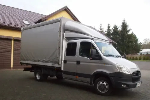 Samochód Iveco Daily 35c21 2012 DMC 3,5T DOKA dubel kabina - Varebil med presenning, Mandskabsbil: billede 1 Samochód Iveco Daily 35c21 2012 DMC 3,5T DOKA dubel kabina - Varebil med presenning, Mandskabsbil: billede 1