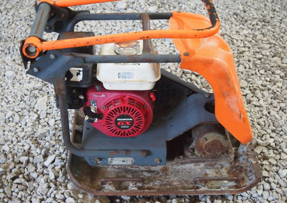 Ubijarka Belle PC5000E 2009 Zagęszczarka ubijarka Bella - Pladevibrator: billede 2 Ubijarka Belle PC5000E 2009 Zagęszczarka ubijarka Bella - Pladevibrator: billede 2