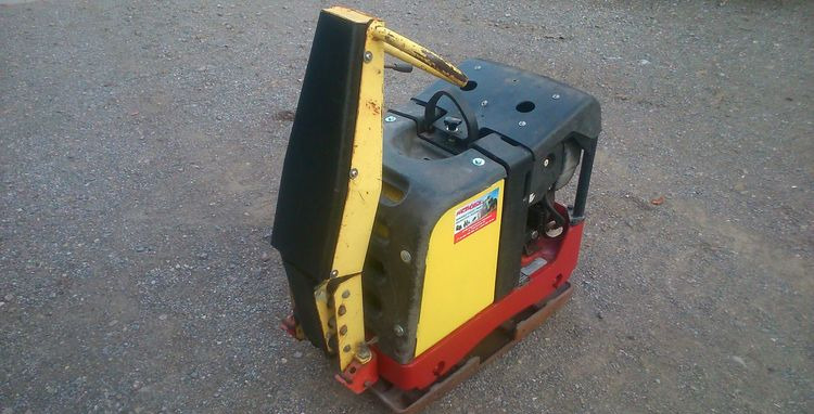 Ubijarka Dynapac LH 300 2006 - Pladevibrator: billede 3 Ubijarka Dynapac LH 300 2006 - Pladevibrator: billede 3
