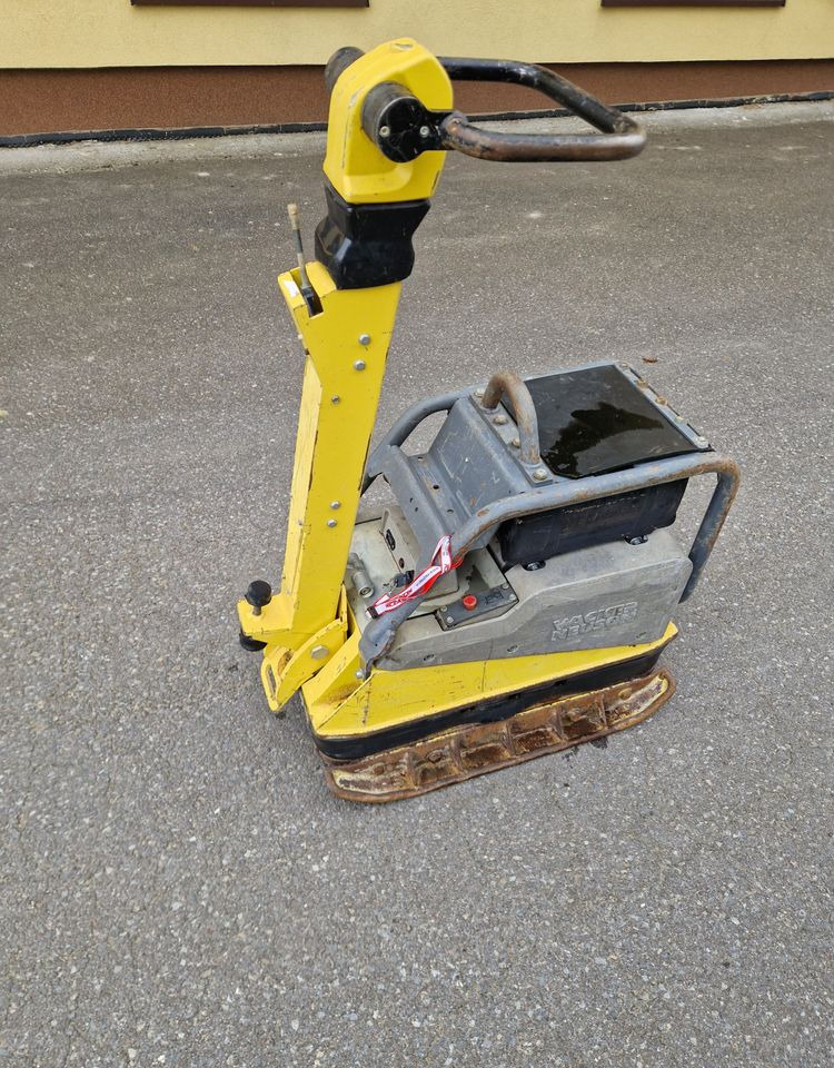 Ubijarka Wacker DPU 4545 2018 Ubijarka zagęszczarka płyta Wacker DPU 4545 - Pladevibrator: billede 1 Ubijarka Wacker DPU 4545 2018 Ubijarka zagęszczarka płyta Wacker DPU 4545 - Pladevibrator: billede 1
