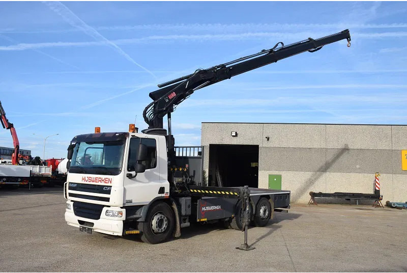DAF CF 75.250 - Lastbil med kran: billede 2 DAF CF 75.250 - Lastbil med kran: billede 2