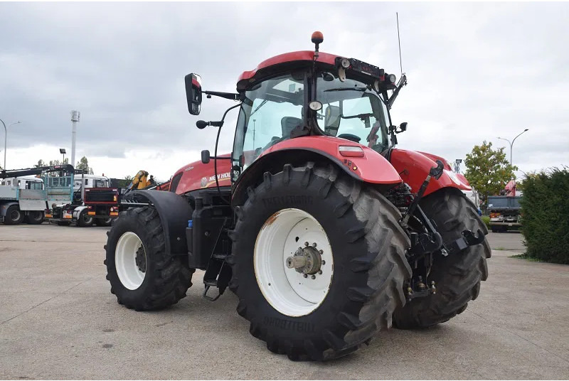 New Holland T7.270 4WD SA T7.270 4WD SA - Landbrugsmaskine: billede 4 New Holland T7.270 4WD SA T7.270 4WD SA - Landbrugsmaskine: billede 4
