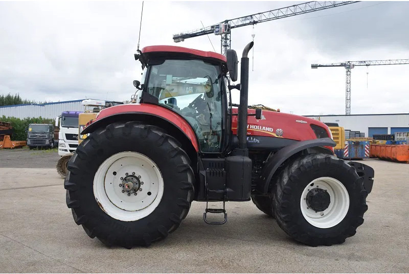 New Holland T7.270 4WD SA T7.270 4WD SA - Landbrugsmaskine: billede 5 New Holland T7.270 4WD SA T7.270 4WD SA - Landbrugsmaskine: billede 5