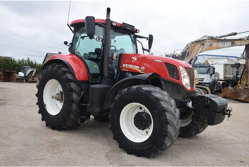 New Holland T7.270 4WD SA T7.270 4WD SA - Landbrugsmaskine: billede 3 New Holland T7.270 4WD SA T7.270 4WD SA - Landbrugsmaskine: billede 3