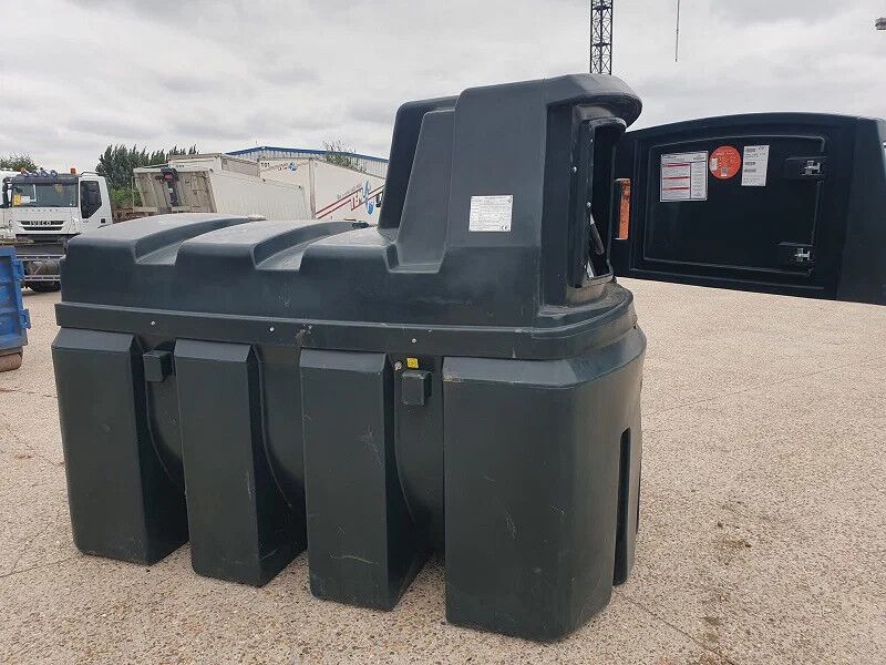 Titan Fuel Kingspan FUEL KINGSPAN FM2500 - Id V1 - Tankcontainer: billede 1 Titan Fuel Kingspan FUEL KINGSPAN FM2500 - Id V1 - Tankcontainer: billede 1