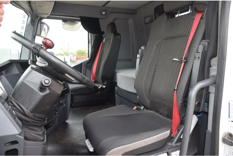 Trækker Renault T460: billede 9 Trækker Renault T460: billede 9