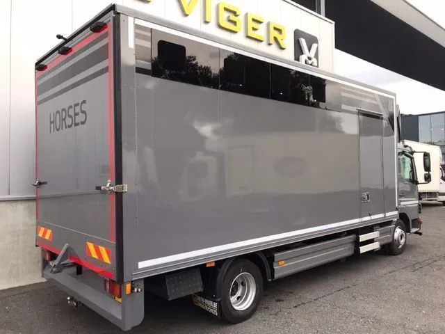 Mercedes-Benz Atego 1018 *Cruise control*Airco*Achteruitrijcamera*elektrische ruiten - Hestetransporter: billede 2 Mercedes-Benz Atego 1018 *Cruise control*Airco*Achteruitrijcamera*elektrische ruiten - Hestetransporter: billede 2