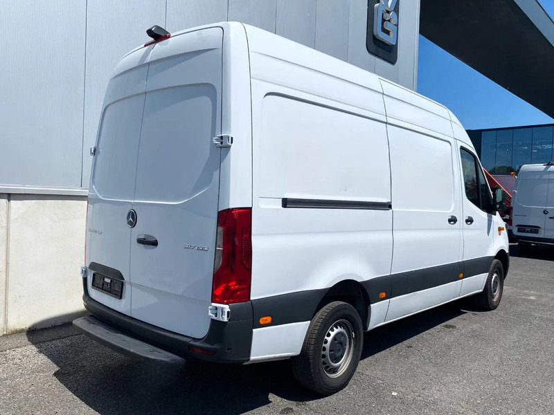 Mercedes-Benz Sprinter 317 CDI*L2H2*360°CAMERA*TEMPOMAT*NAVIGATIE*STOELVERWARMING* - Varevogn: billede 2 Mercedes-Benz Sprinter 317 CDI*L2H2*360°CAMERA*TEMPOMAT*NAVIGATIE*STOELVERWARMING* - Varevogn: billede 2