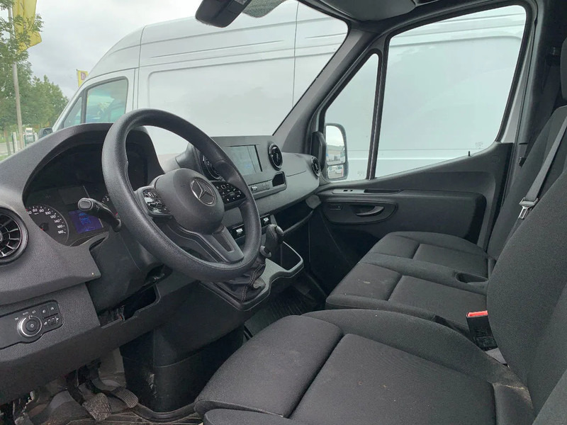 Mercedes-Benz Sprinter 317 CDI*L2H2*360°CAMERA*TEMPOMAT*NAVIGATIE*STOELVERWARMING* - Varevogn: billede 3 Mercedes-Benz Sprinter 317 CDI*L2H2*360°CAMERA*TEMPOMAT*NAVIGATIE*STOELVERWARMING* - Varevogn: billede 3