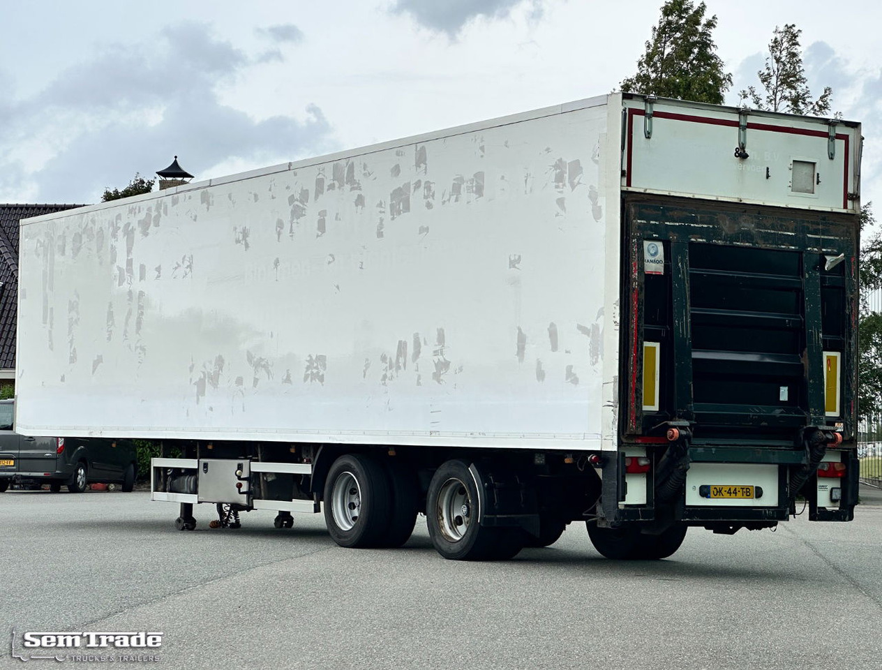 Lamboo T03 Isolated BOX + Heater Steering Axle Lift Axle Tail Lift NL-Trailer - Varevogn sættevogn: billede 3 Lamboo T03 Isolated BOX + Heater Steering Axle Lift Axle Tail Lift NL-Trailer - Varevogn sættevogn: billede 3