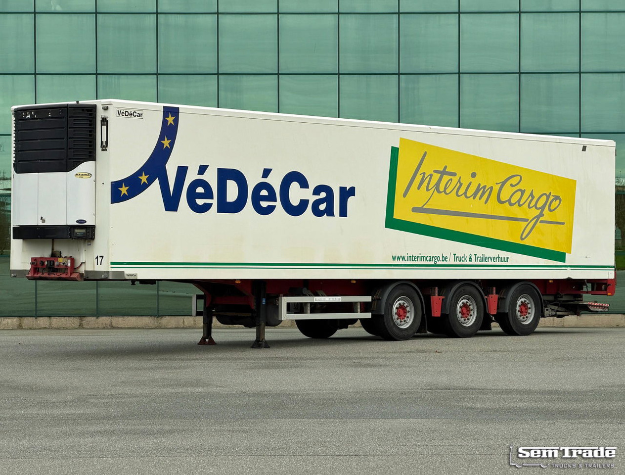 Renders VÉDÉCAR Carrier Maxima 1300 2X Steering Axle Tail Lift Belgium-Trailer - Kølevogn sættevogn: billede 1 Renders VÉDÉCAR Carrier Maxima 1300 2X Steering Axle Tail Lift Belgium-Trailer - Kølevogn sættevogn: billede 1
