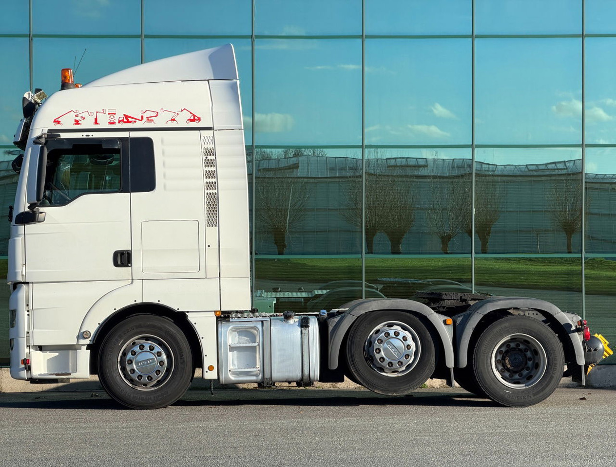 MAN TGX 26.440 Twinsteer 851.000 KM TOP Condition Holland-Truck - Trækker: billede 2 MAN TGX 26.440 Twinsteer 851.000 KM TOP Condition Holland-Truck - Trækker: billede 2