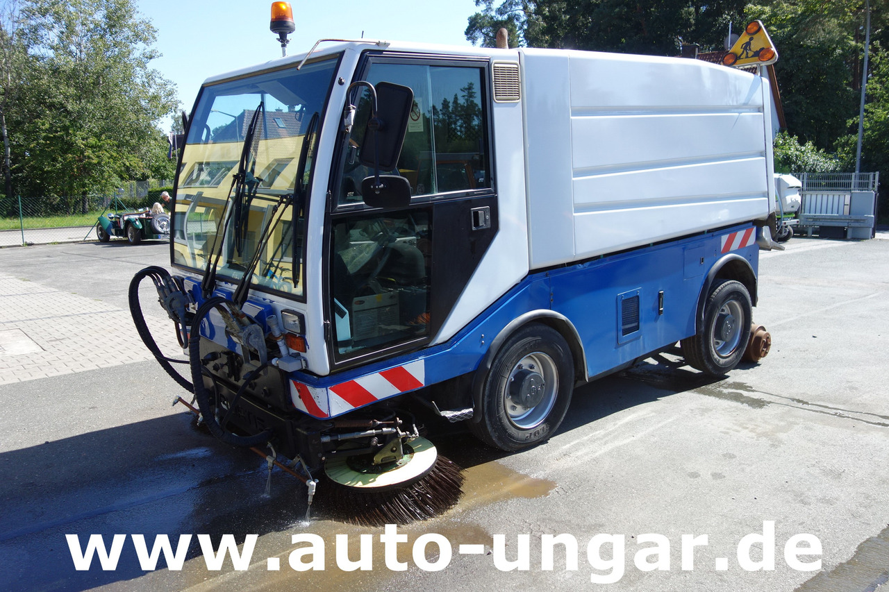 BUCHER CityCat CC5000 Schienenreiniger Kehrmaschine RailRoad Zweiweg - Fejebil: billede 3 BUCHER CityCat CC5000 Schienenreiniger Kehrmaschine RailRoad Zweiweg - Fejebil: billede 3