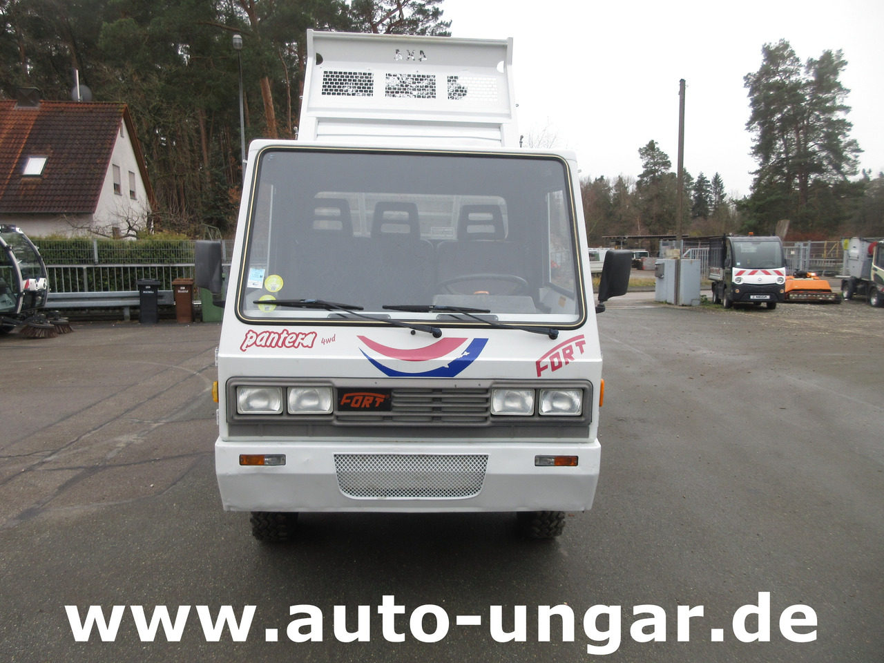 FORT Pantera 4WD Comaca Car 4x4 3-Seiten Kipper Untersetzung 40km/h Agricultural - Landbrugs tipvogn: billede 2 FORT Pantera 4WD Comaca Car 4x4 3-Seiten Kipper Untersetzung 40km/h Agricultural - Landbrugs tipvogn: billede 2