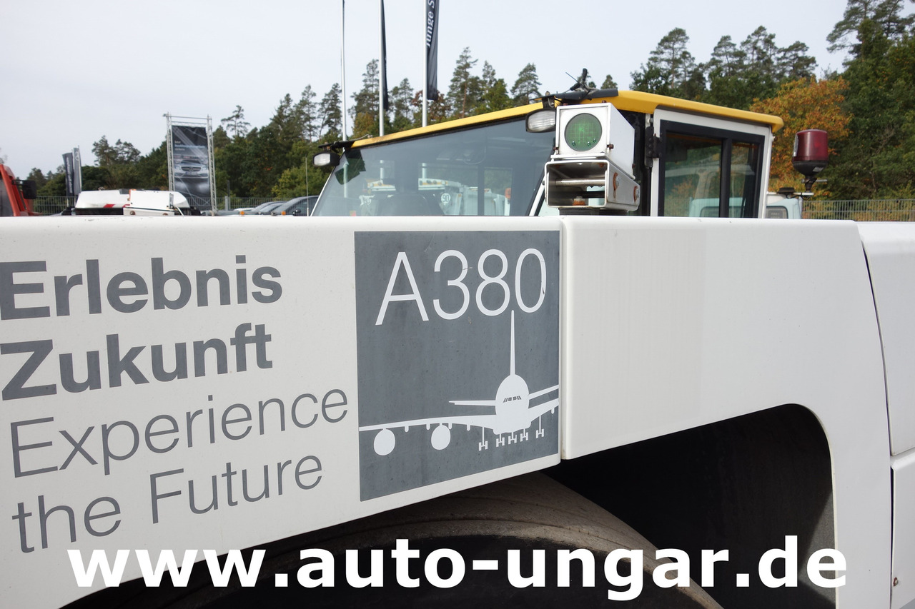 Push-back traktor Goldhofer AST-1X 1360 Allradlenkung 6x6 towbarless Pushback Airbus A380 Deutz TCD 2015 V08 - 1.360PS: billede 18 Push-back traktor Goldhofer AST-1X 1360 Allradlenkung 6x6 towbarless Pushback Airbus A380 Deutz TCD 2015 V08 - 1.360PS: billede 18