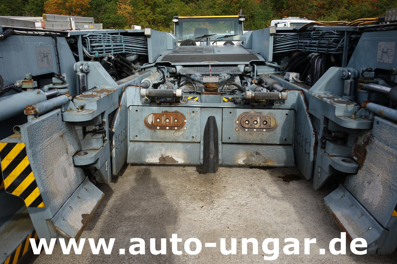 Push-back traktor Goldhofer AST-1X 1360 Allradlenkung 6x6 towbarless Pushback Airbus A380 Deutz TCD 2015 V08 - 1.360PS: billede 6 Push-back traktor Goldhofer AST-1X 1360 Allradlenkung 6x6 towbarless Pushback Airbus A380 Deutz TCD 2015 V08 - 1.360PS: billede 6