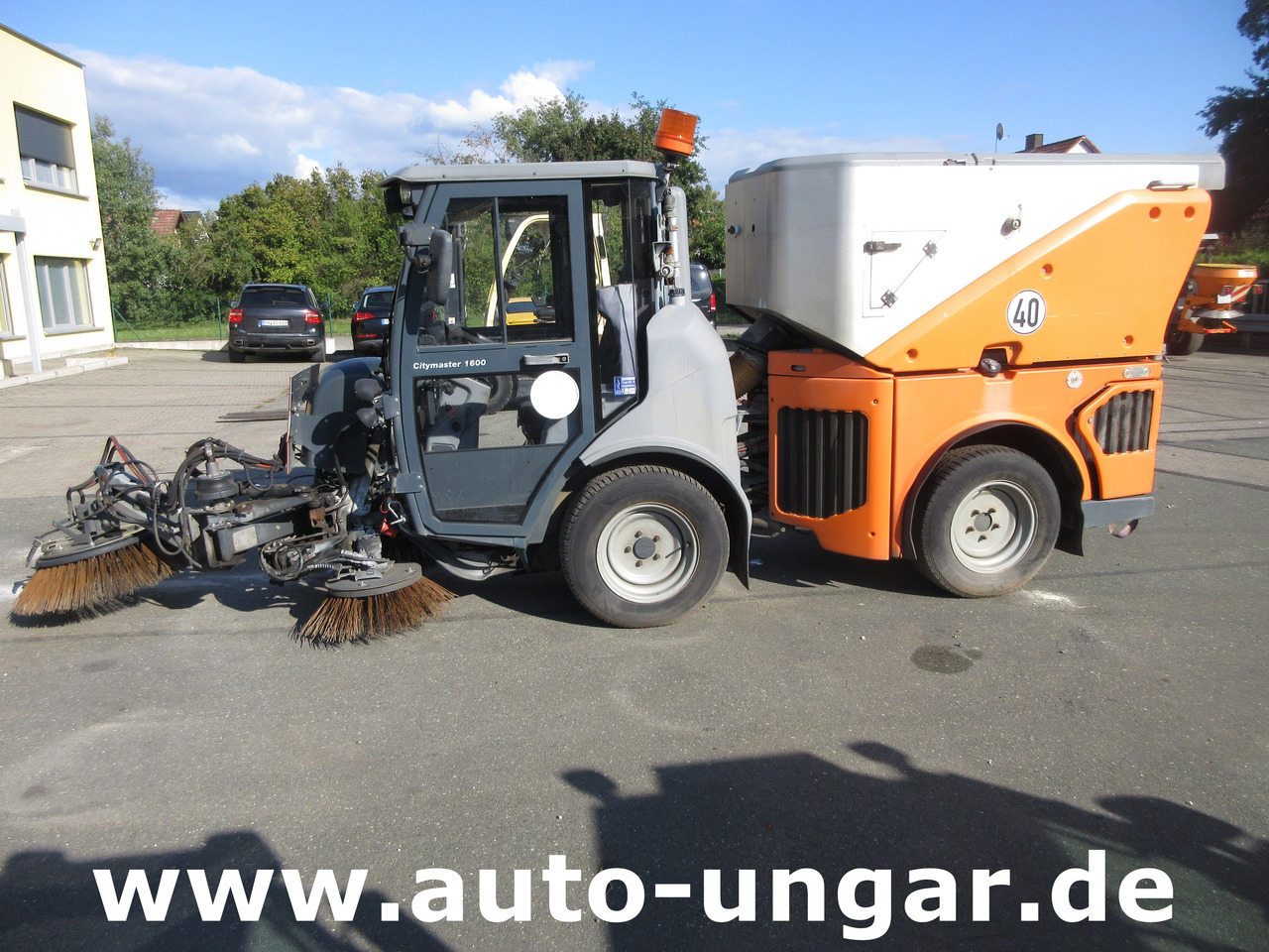 Hako CM 1600 Kehrmaschine 4x4 Baujahr 2018 3 Besen MOTORSCHADEN - Fejebil: billede 4 Hako CM 1600 Kehrmaschine 4x4 Baujahr 2018 3 Besen MOTORSCHADEN - Fejebil: billede 4