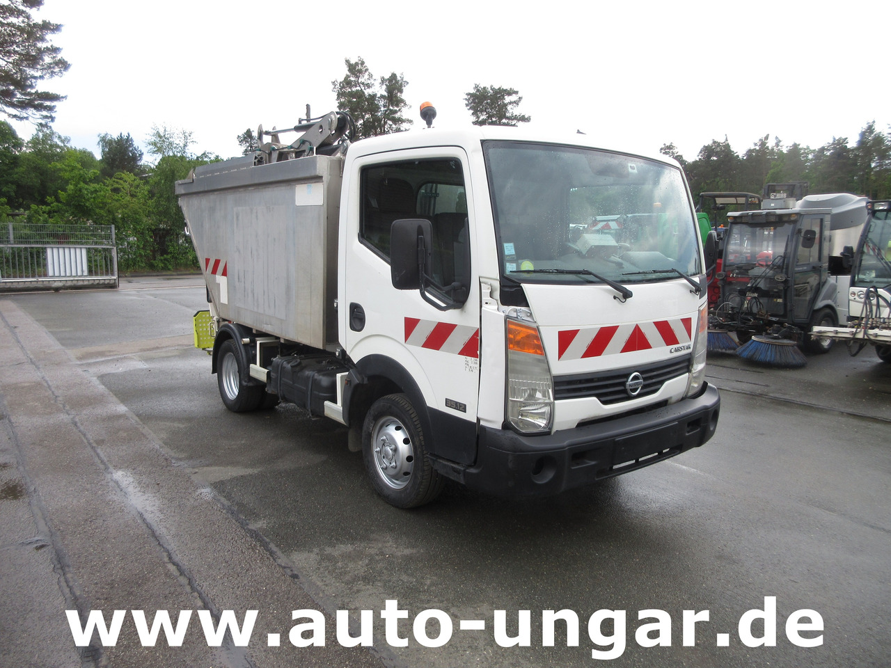 NISSAN Cabstar Faun City - Provence Benne Müllwagen Lifter Presse Kipper 3.500kg - Affaldsmaskine: billede 1 NISSAN Cabstar Faun City - Provence Benne Müllwagen Lifter Presse Kipper 3.500kg - Affaldsmaskine: billede 1