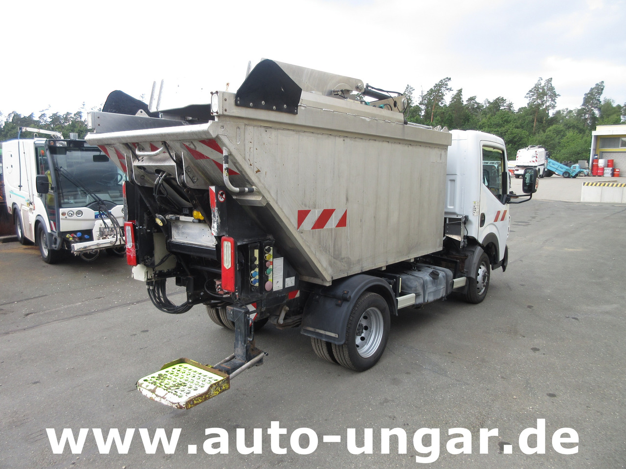 RENAULT Maxity 3.500kg Faun Provence Benne Müllwagen 5m³ Alumulde mit Presse - Affaldsmaskine: billede 5 RENAULT Maxity 3.500kg Faun Provence Benne Müllwagen 5m³ Alumulde mit Presse - Affaldsmaskine: billede 5
