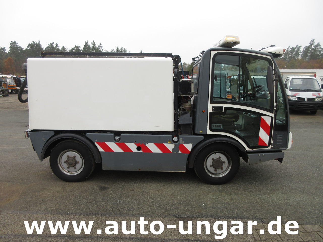 BOSCHUNG L3 Laveuse Kärcher Baujahr 2015 mit Hochdruckreiniger am Heck - Utility/ Speciel maskine: billede 3 BOSCHUNG L3 Laveuse Kärcher Baujahr 2015 mit Hochdruckreiniger am Heck - Utility/ Speciel maskine: billede 3