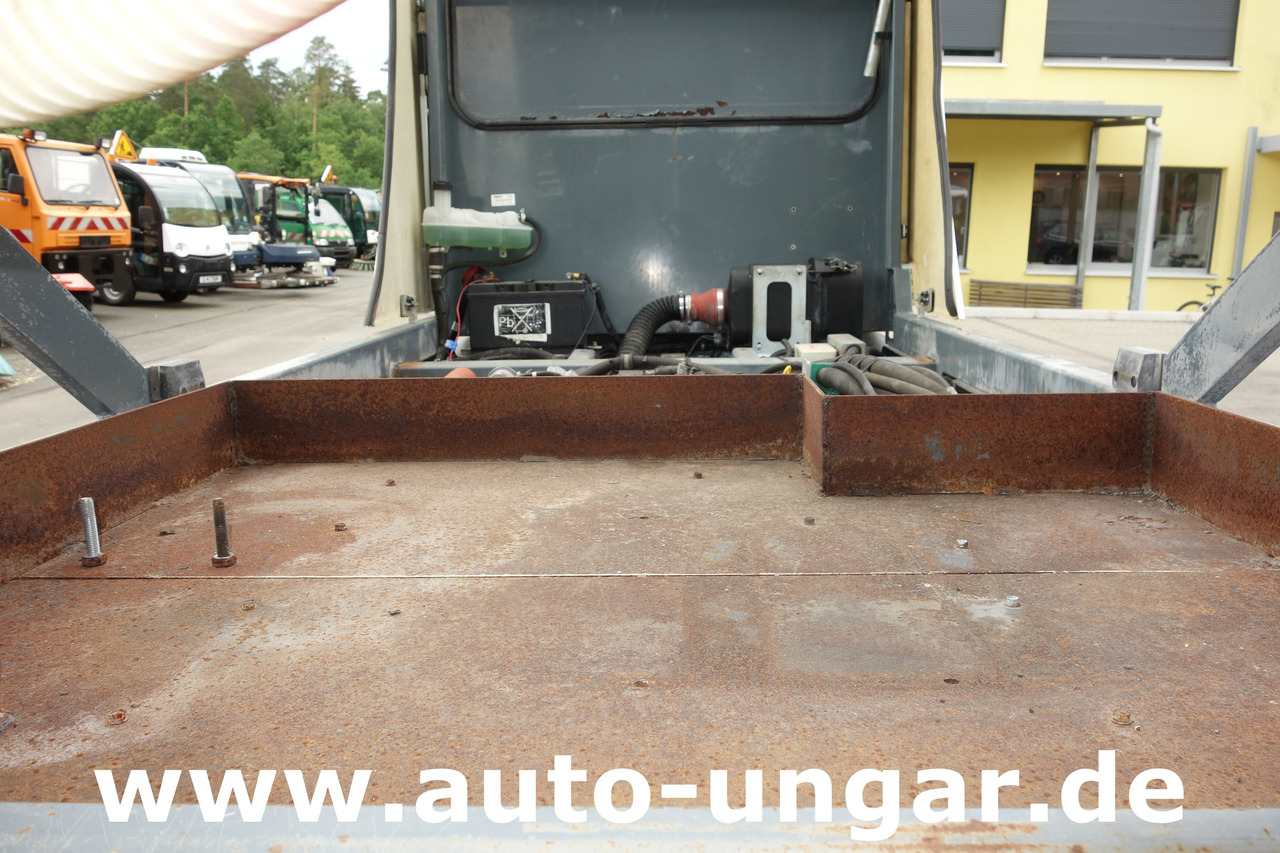 Boschung S3 Wasserfass Kipper 4-Rad-Lenkung Multicar Kommunalfahrzeug Geräteträger - Utility/ Speciel maskine: billede 5 Boschung S3 Wasserfass Kipper 4-Rad-Lenkung Multicar Kommunalfahrzeug Geräteträger - Utility/ Speciel maskine: billede 5