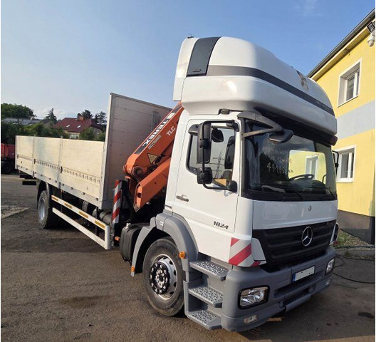 Mercedes-Benz Axor 1824 - Lastbil med lad, Lastbil med kran: billede 2 Mercedes-Benz Axor 1824 - Lastbil med lad, Lastbil med kran: billede 2